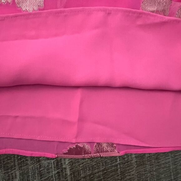 Lilly Pulitzer Saraleigh Blouse Top- Size Medium - Picture 4 of 10